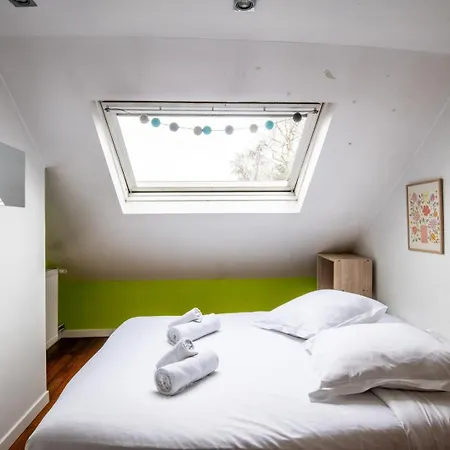 Family Home: 3 Bedrooms And A Large Garden!