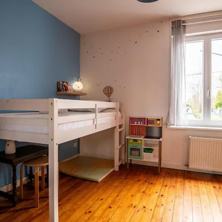 Family Home: 3 Bedrooms And A Large Garden! Holiday home