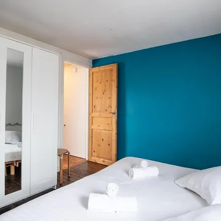Family Home: 3 Bedrooms And A Large Garden! Lambersart