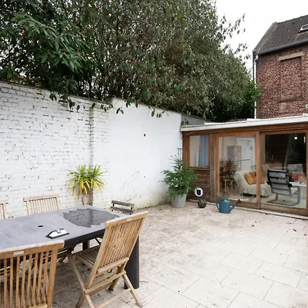 Family Home: 3 Bedrooms And A Large Garden! * Lambersart